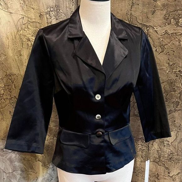 NWT Maria Bianca Nero Button Down Silky Long Sleeve Blazer, Jacket Size Medium - Picture 1 of 3